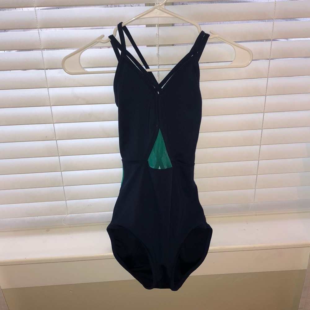 Five dancewear